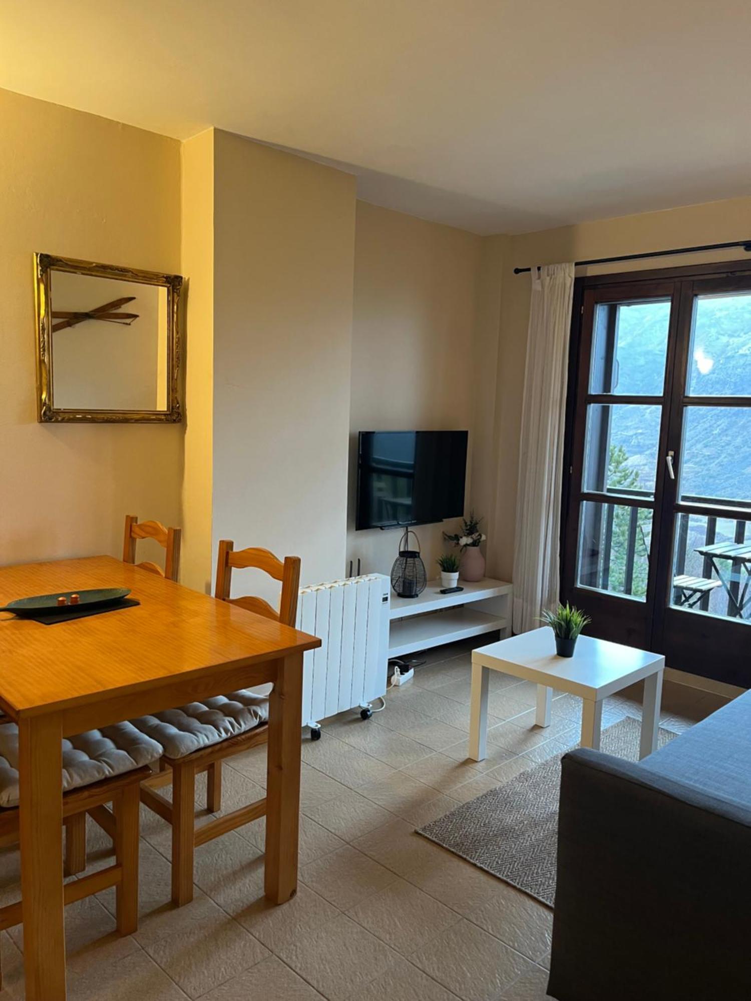 Roxy House - Apartamento A Pie De Pistas De 埃斯波特 外观 照片